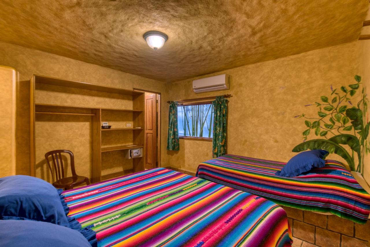 El Sano Banano Beachside Hotel مونتيزوما المظهر الخارجي الصورة
